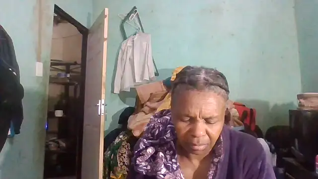 Snapshot of Nicky52 chatting on October 15, 2025, 3:39 am Nicky52 online show from October 15, 2025, 3:39 am