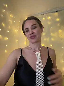 LucieMack online show from June 29, 2026, 5:46 pm