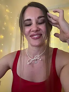 LucieMack online show from July 6, 2026, 3:36 pm