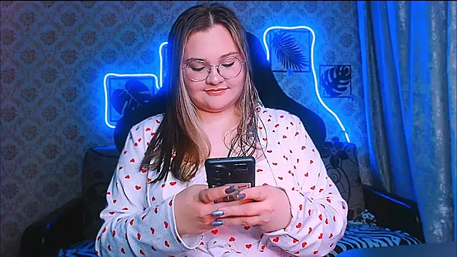Snapshot of InLoveWithLife26 chatting on July 16, 2026, 7:31 pm InLoveWithLife26 online show from July 16, 2026, 7:31 pm