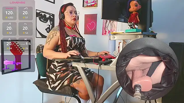 leidydi223 online show from July 2, 2026, 9:54 pm