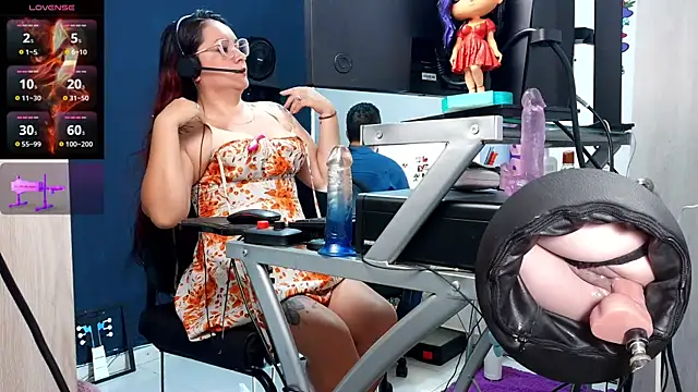 leidydi223 online show from July 17, 2026, 8:46 pm