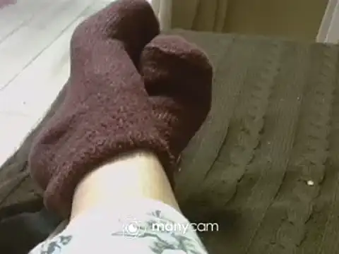 ITALIANASISIXX online show from February 9, 2025, 5:11 pm