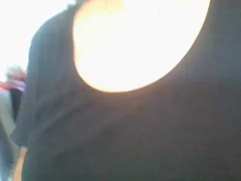 ITALIANASISIXX online show from July 22, 2026, 8:28 am