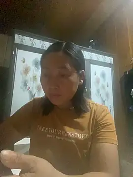 Snapshot of Lai005 chatting on September 11, 2025, 12:00 am Lai005 online show from September 11, 2025, 12:00 am