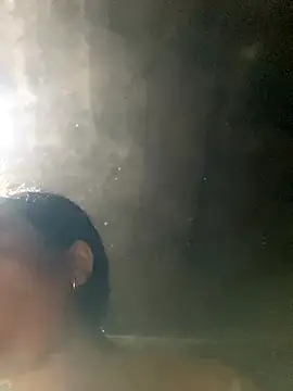 Snapshot of Lai005 chatting on September 16, 2025, 8:26 am Lai005 online show from September 16, 2025, 8:26 am