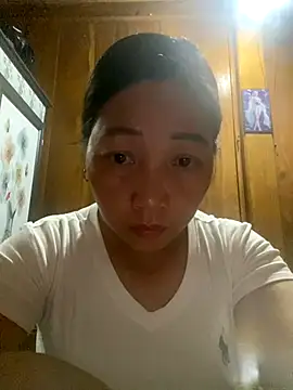 Snapshot of Lai005 chatting on September 22, 2025, 8:11 pm Lai005 online show from September 22, 2025, 8:11 pm