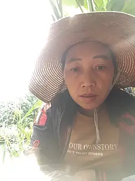 Snapshot of Lai005 chatting on October 12, 2025, 12:31 am Lai005 online show from October 12, 2025, 12:31 am