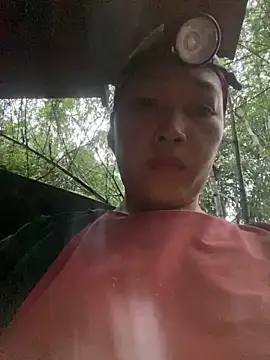 Snapshot of Lai005 chatting on October 16, 2025, 2:34 am Lai005 online show from October 16, 2025, 2:34 am