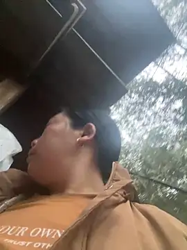 Lai005 online show from March 5, 2026, 11:45 pm