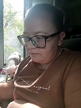 Snapshot of LillyWilly chatting on September 29, 2025, 8:30 am LillyWilly online show from September 29, 2025, 8:30 am