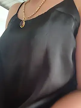 Rosalind xxx online show from July 7, 2026, 3:09 am