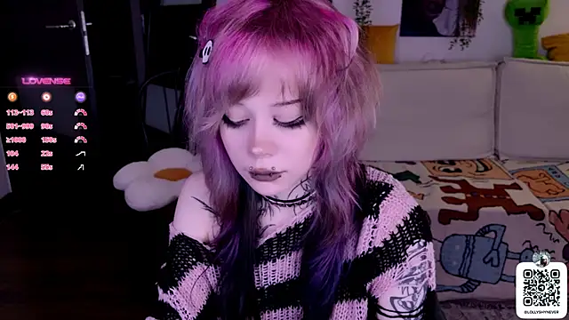 Snapshot of Lollyshy chatting on October 14, 2025, 11:11 am Lollyshy online show from October 14, 2025, 11:11 am