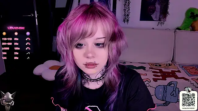 Snapshot of Lollyshy chatting on October 19, 2025, 10:49 am Lollyshy online show from October 19, 2025, 10:49 am