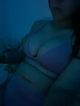 Snapshot of lavagirl69 chatting on October 7, 2025, 3:36 am lavagirl69 online show from October 7, 2025, 3:36 am