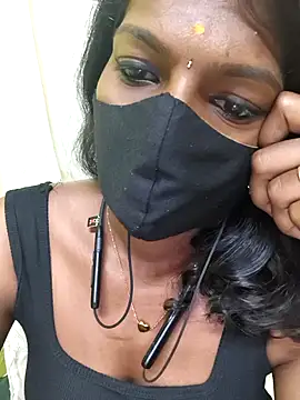 Snapshot of Honey_rosetamil chatting on May 9, 2026, 11:43 pm Honey rosetamil online show from May 9, 2026, 11:43 pm