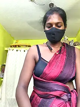 Snapshot of Honey_rosetamil chatting on May 11, 2026, 3:45 am Honey rosetamil online show from May 11, 2026, 3:45 am
