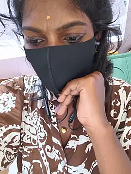 Snapshot of Honey_rosetamil chatting on May 17, 2026, 3:15 am Honey rosetamil online show from May 17, 2026, 3:15 am