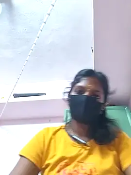 Snapshot of Honey_rosetamil chatting on May 19, 2026, 7:20 pm Honey rosetamil online show from May 19, 2026, 7:20 pm