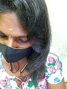Snapshot of Honey_rosetamil chatting on May 24, 2026, 12:10 pm Honey rosetamil online show from May 24, 2026, 12:10 pm