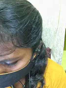 Snapshot of Honey_rosetamil chatting on May 27, 2026, 5:32 pm Honey rosetamil online show from May 27, 2026, 5:32 pm