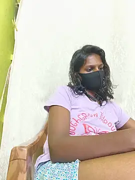 Snapshot of Honey_rosetamil chatting on June 18, 2026, 9:14 am Honey rosetamil online show from June 18, 2026, 9:14 am