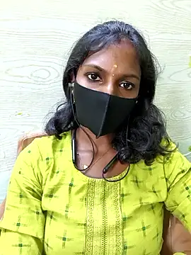 Snapshot of Honey_rosetamil chatting on June 22, 2026, 7:16 am Honey rosetamil online show from June 22, 2026, 7:16 am