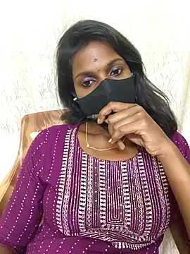 Snapshot of Honey_rosetamil chatting on July 25, 2026, 6:05 pm Honey rosetamil online show from July 25, 2026, 6:05 pm