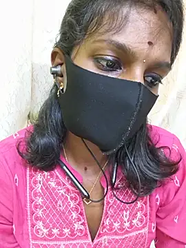 Snapshot of Honey_rosetamil chatting on July 30, 2026, 11:20 am Honey rosetamil online show from July 30, 2026, 11:20 am