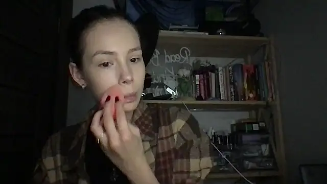 Yuna5343 online show from October 10, 2025, 9:14 pm