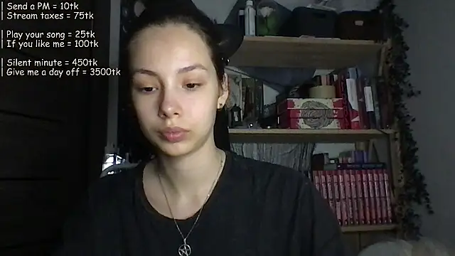 Yuna5343 online show from June 6, 2026, 7:29 pm