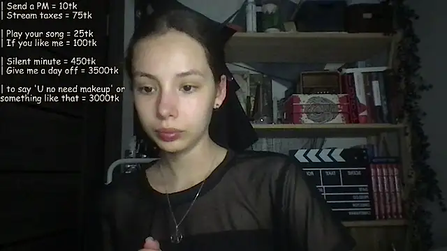 Yuna5343 online show from June 20, 2026, 7:49 pm