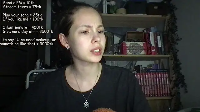 Yuna5343 online show from June 22, 2026, 7:55 pm