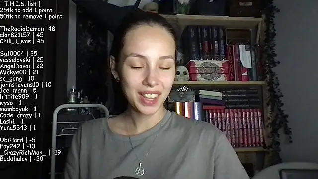 Yuna5343 online show from August 3, 2026, 9:18 pm