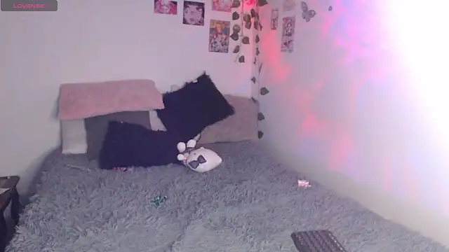 Angela elliss1 online show from September 15, 2025, 11:16 pm