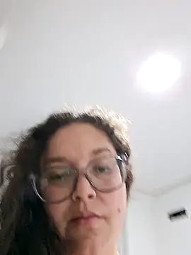 Snapshot of valkiriabbw chatting on October 16, 2025, 9:27 pm valkiriabbw online show from October 16, 2025, 9:27 pm