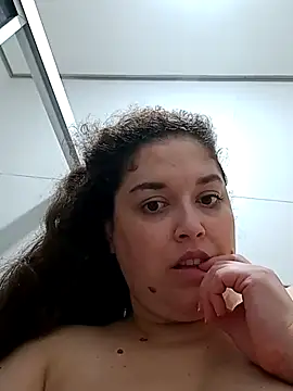 valkiriabbw online show from April 25, 2026, 2:03 am