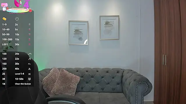 Snapshot of Madelin_carter chatting on October 23, 2025, 7:12 pm Madelin carter online show from October 23, 2025, 7:12 pm