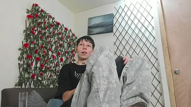 LiamBrown09 online show from June 20, 2026, 7:27 pm