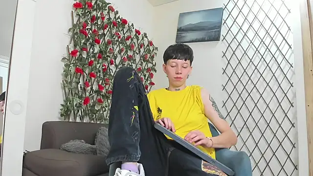 LiamBrown09 online show from June 24, 2026, 7:24 pm