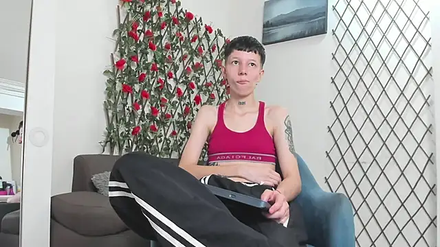 LiamBrown09 online show from July 9, 2026, 7:51 pm