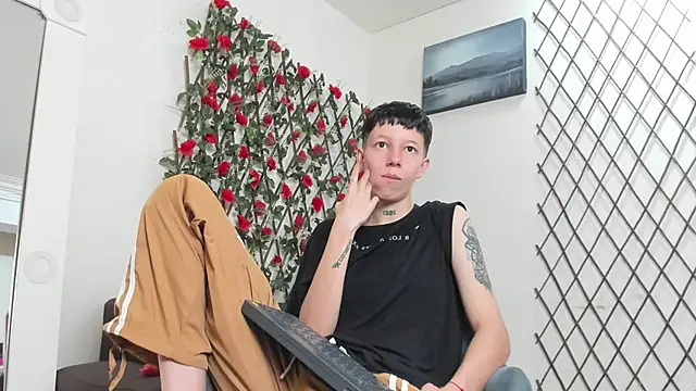 LiamBrown09 online show from July 10, 2026, 8:22 pm