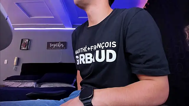 alexgiraldo   online show from October 19, 2025, 1:23 pm