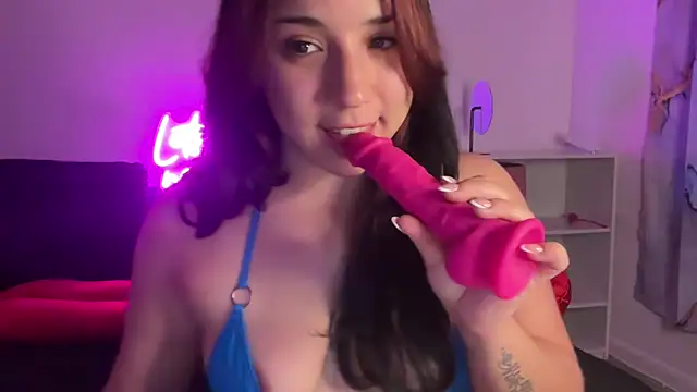 nina lovez online show from September 10, 2025, 1:38 am