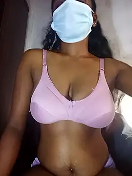 Snapshot of MickMicky chatting on October 13, 2025, 1:49 am MickMicky online show from October 13, 2025, 1:49 am