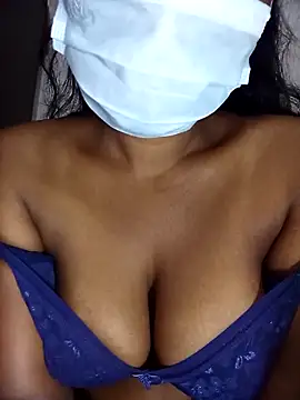 Snapshot of MickMicky chatting on December 23, 2025, 12:19 am MickMicky online show from December 23, 2025, 12:19 am