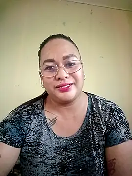 EmmaKantutera online show from December 19, 2025, 11:01 pm