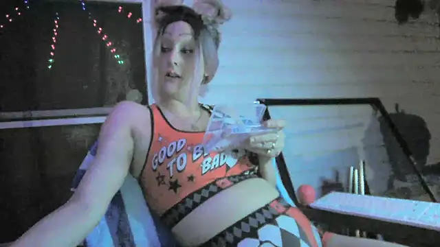 Snapshot of Splash_Queen420 chatting on June 14, 2026, 3:30 am Splash Queen420 online show from June 14, 2026, 3:30 am