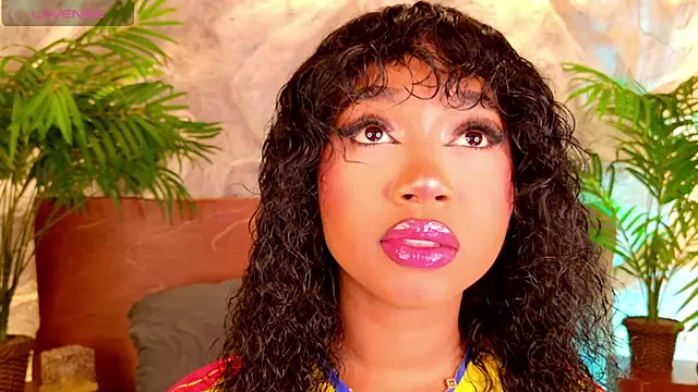 alisonn moon online show from June 17, 2026, 10:32 pm
