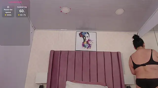 Snapshot of AriannaAdames chatting on June 20, 2026, 1:47 pm AriannaAdames online show from June 20, 2026, 1:47 pm